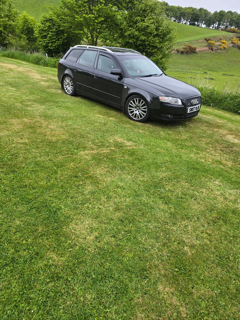 Audi A4 Avant Quattro pd170 