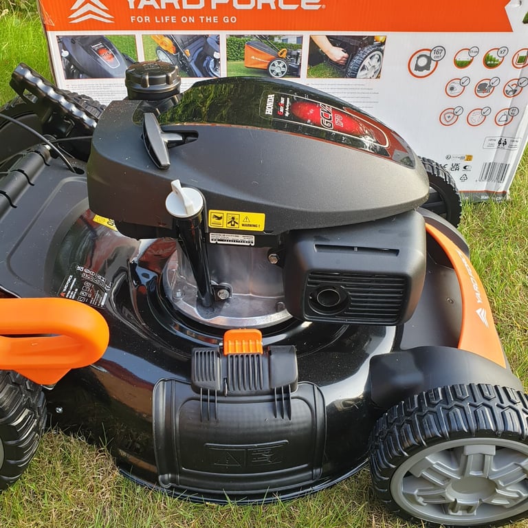 Yardforce GMH51 167cc Honda Engine 51cm Self-Propelled Petrol Lawn Mower Honda Engine Lawnmower