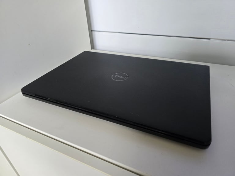 Dell Inspiron 3558 15inch laptop Intel i5, 8GB Ram 