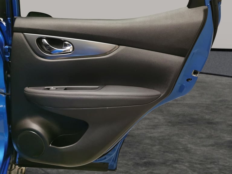 2019 Nissan Qashqai 1.3 DiG-T N-Connecta 5dr HATCHBACK PETROL Manual