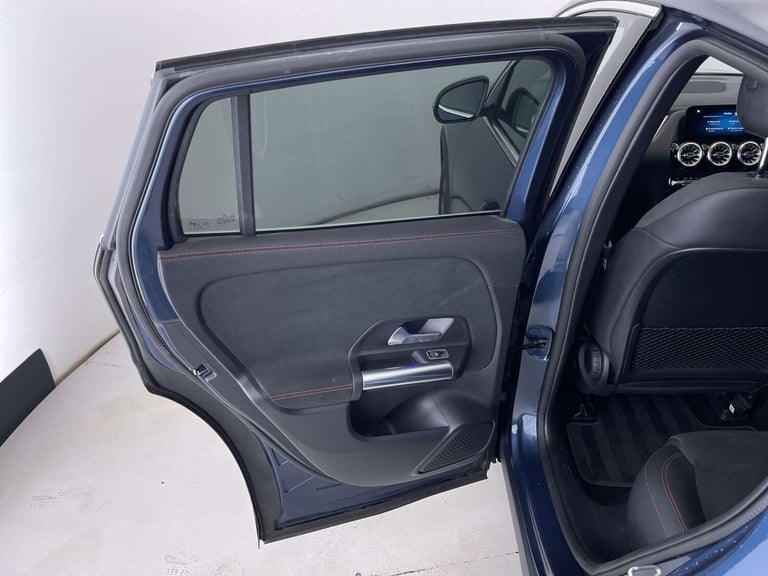 2021 Mercedes-Benz EQA EQA 250 AMG Line 5dr SUV Electric Automatic
