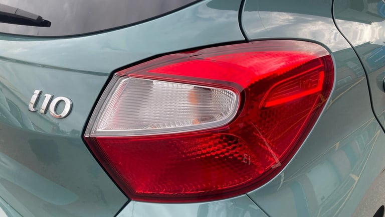 2022 Hyundai i10 1.0 MPi Premium 5dr Petrol Hatchback Hatchback Petrol Manual