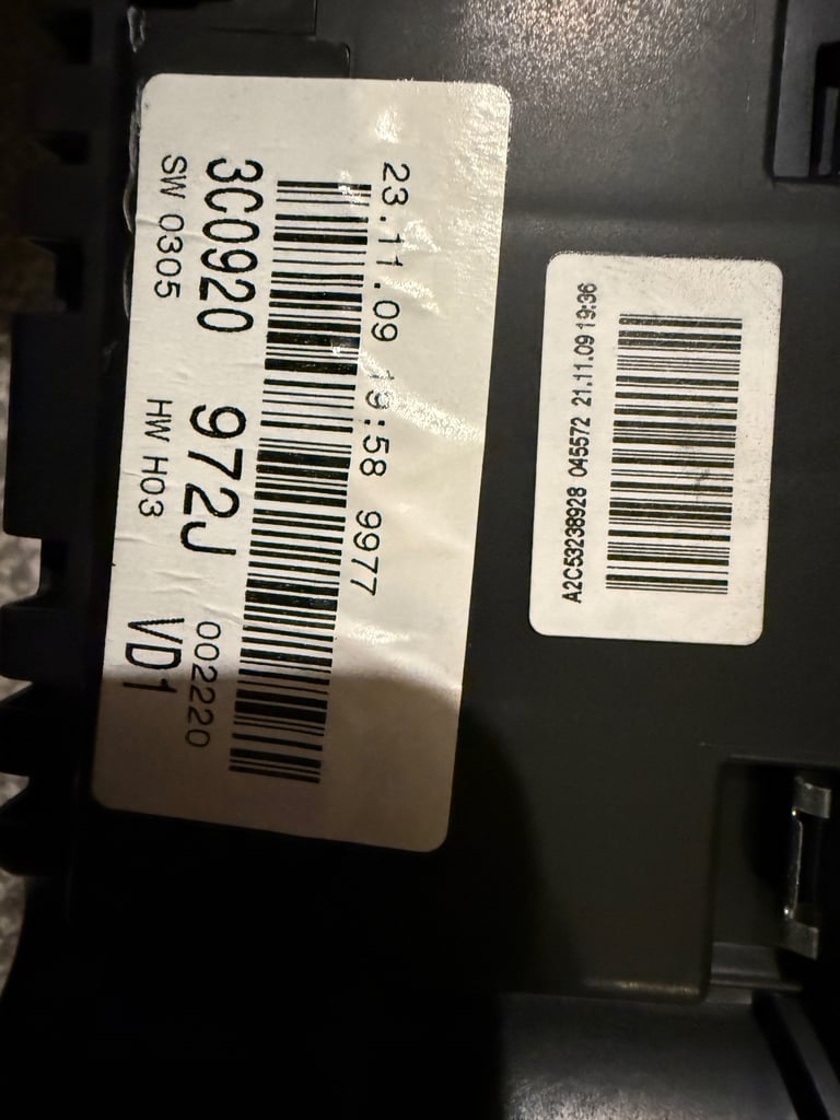 VW Passat 2010 Dashboard Komfort Speedometer
