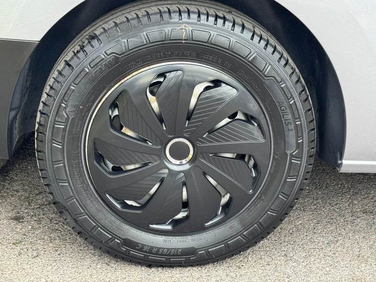 2022 Toyota PROACE CITY Verso 1.5D Combi Medium 5dr MPV DIESEL Manual