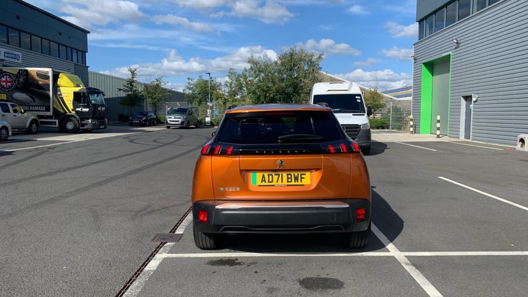 2021 Peugeot 2008 50kWh Allure Premium SUV 5dr Electric Auto (136 ps) SUV Electric Automatic