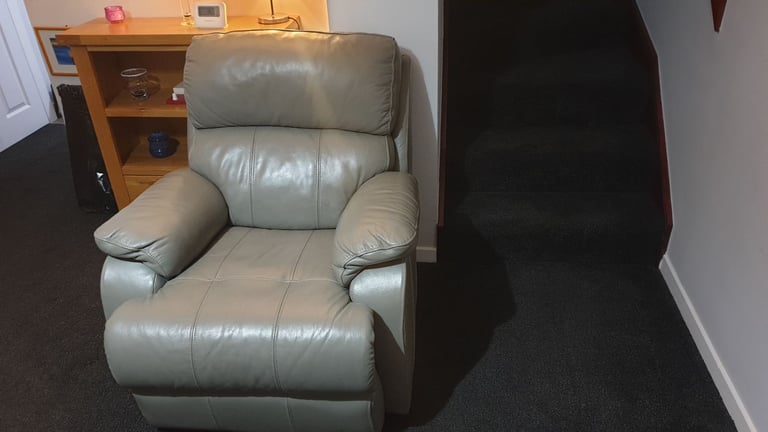 2 leather Armchairs  price for the pair