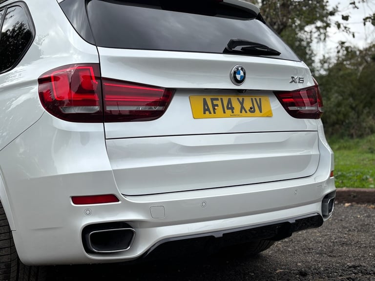 2014 BMW X5 3.0 xDrive 255 BHP 30d M Sport Performance White Auto 7 Seater FSH