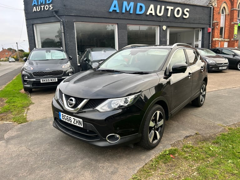 image for 2016 Nissan Qashqai 1.5 dCi N-Connecta 5dr HATCHBACK Diesel Manual