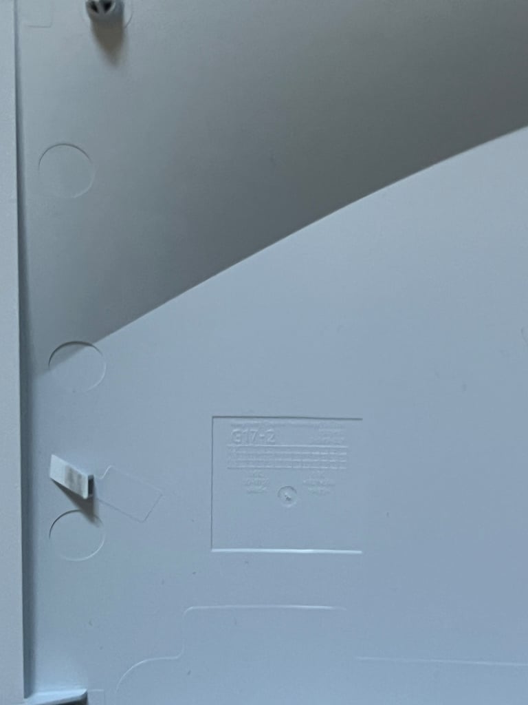 PS5 plate covers includes stand 