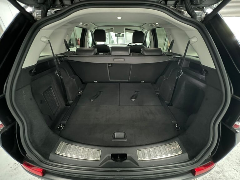 2017 Land Rover Discovery Sport 2.0 Si4 240 HSE 5dr Auto ESTATE Petrol Automatic