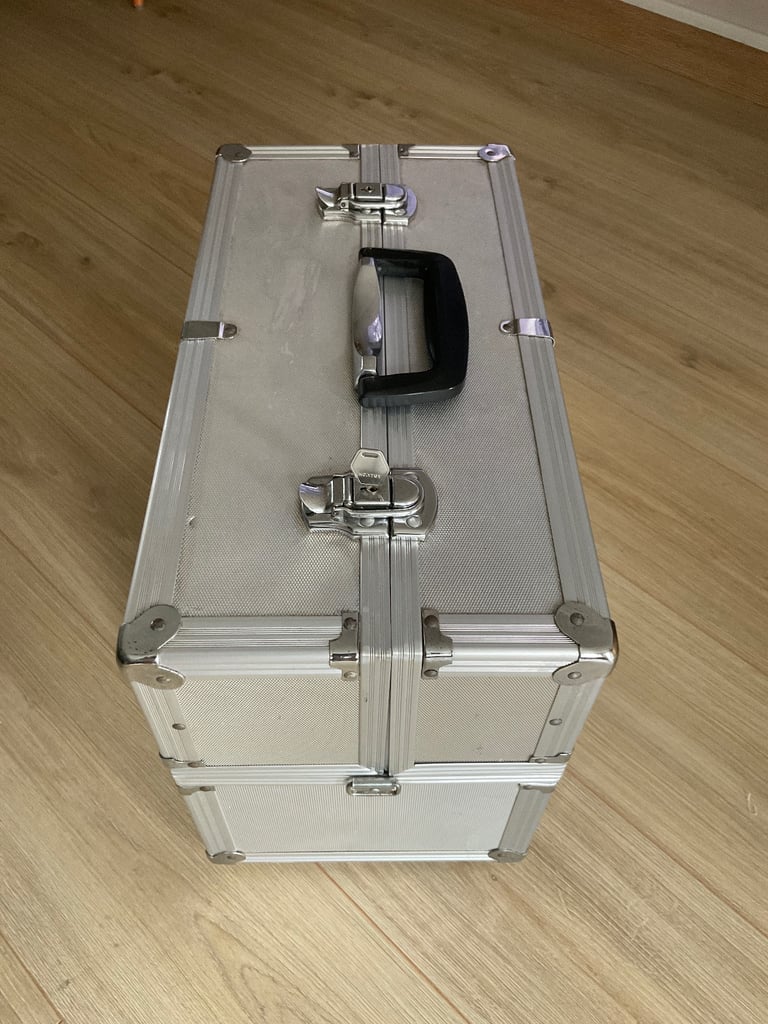 Alloy camera case / Hairdresser / Cosmetic case 