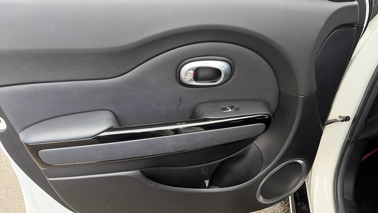 2017 Kia Soul 1.6 GDi 2 5dr Petrol Hatchback Hatchback Petrol Manual