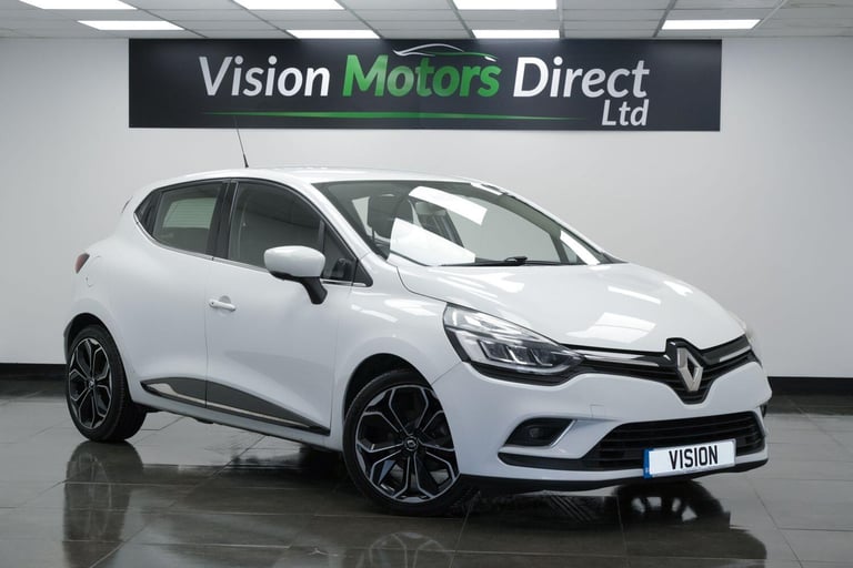 image for  Renault Clio 0.9 TCe Dynamique S Nav Euro 6 (s/s) 5dr Petrol Manual