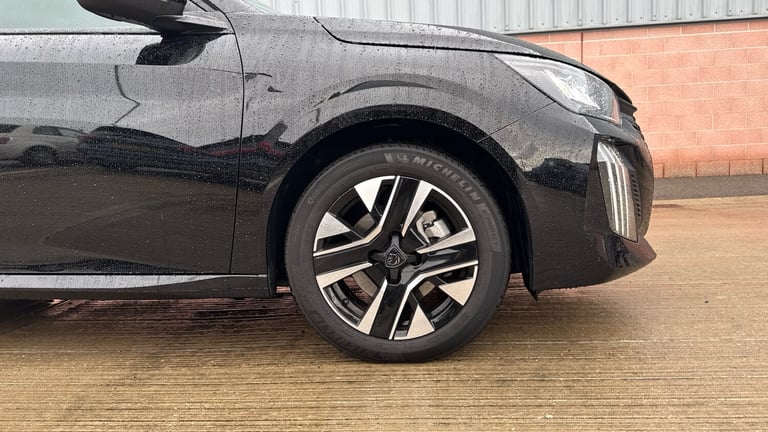 2025 Peugeot 208 1.2 PureTech Allure Hatchback 5dr Petrol Manual Euro 6 (s/s) (100 ps) Hatchback ...