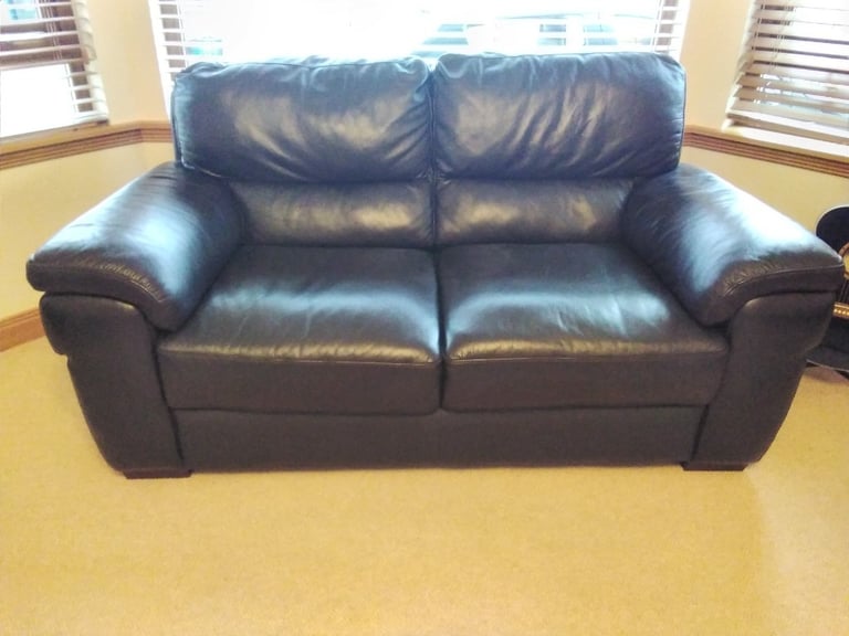 Violino leather 2 seater sofa. In good condition. Buyer to uplift | in  Elgin, Moray | Gumtree