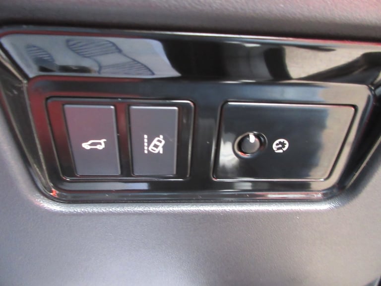 2017 Jaguar F-Pace 2.0d R-Sport 5dr Auto AWD ESTATE Diesel Automatic