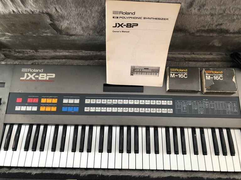 Roland JX-8P Polyphonic Synthesiser. 