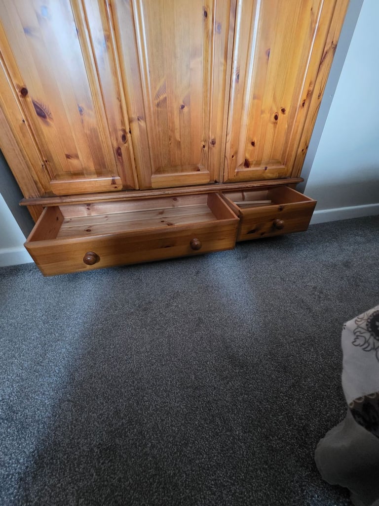 Solid Pine Triple wardrobe 