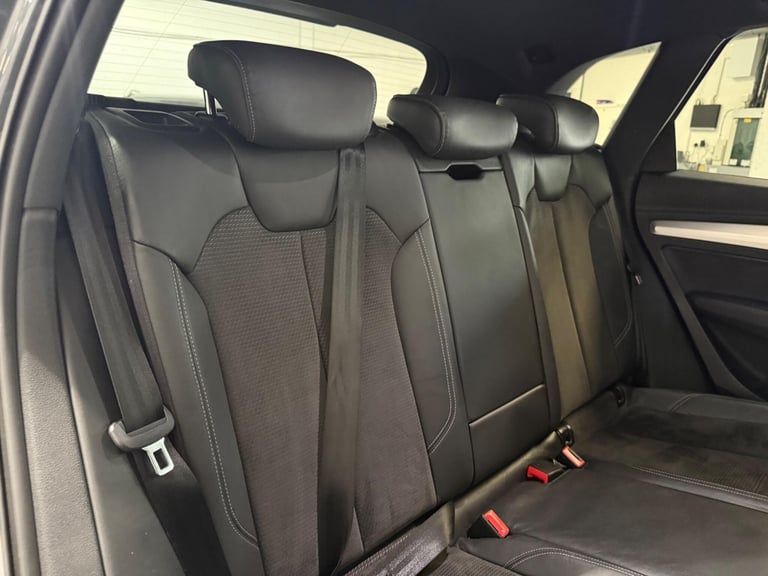 2017 Audi Q5 2.0 TDI S line SUV 5dr Diesel S Tronic quattro Euro 6 (s/s) (190 ps) ESTATE Diesel A...