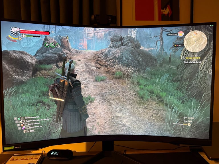 Samsung Odyssey G7 Gaming Monitor 32 inch