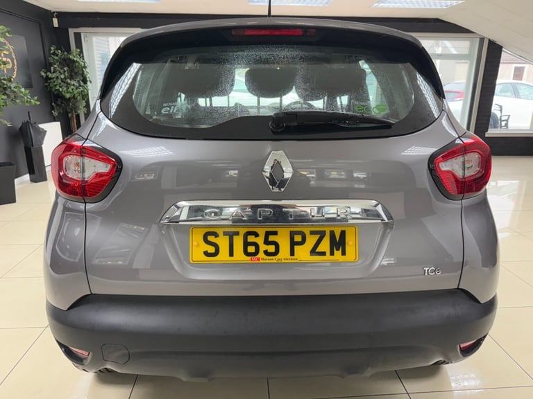 Renault Captur 0.9 TCe ENERGY Dynamique Grey £35 Tax WARRANTY 12 MONTHS MOT