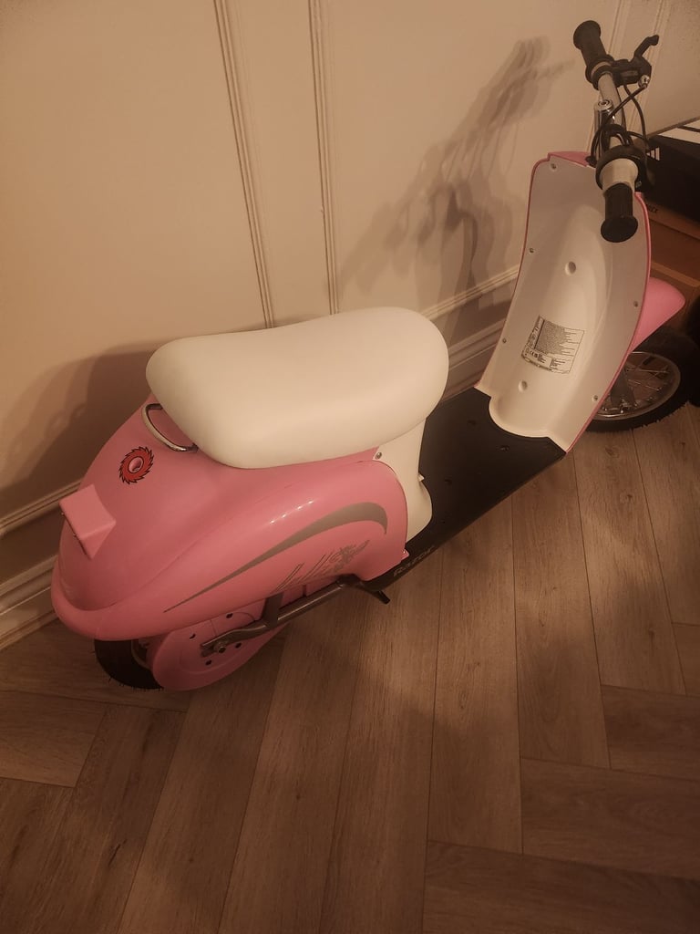 ELECTRIC VESPAR RAZOR BIKE