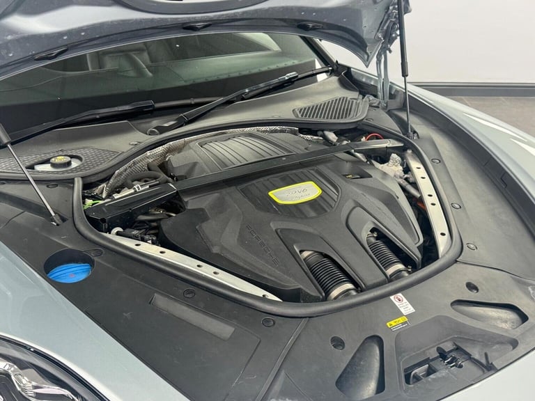 PORSCHE PANAMERA 2.9 V6 E-Hybrid 17.9kWh 4 Saloon PDK 4WD Euro 6 (s/s) 5dr (3.6