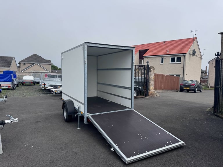 Brand New 8ft x 5ft x 6ft Single Axle Box Trailer With Ramp 1300KG Braked