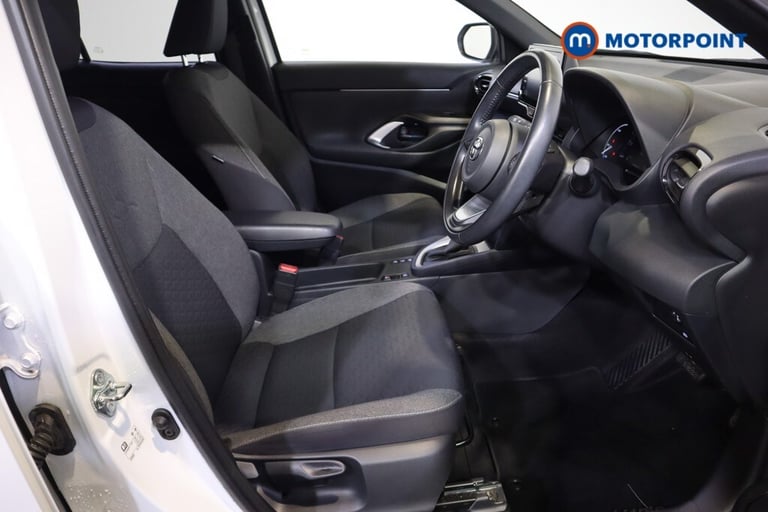 2022 Toyota Yaris Cross 1.5 Hybrid Design 5dr CVT Estate Hybrid Automatic