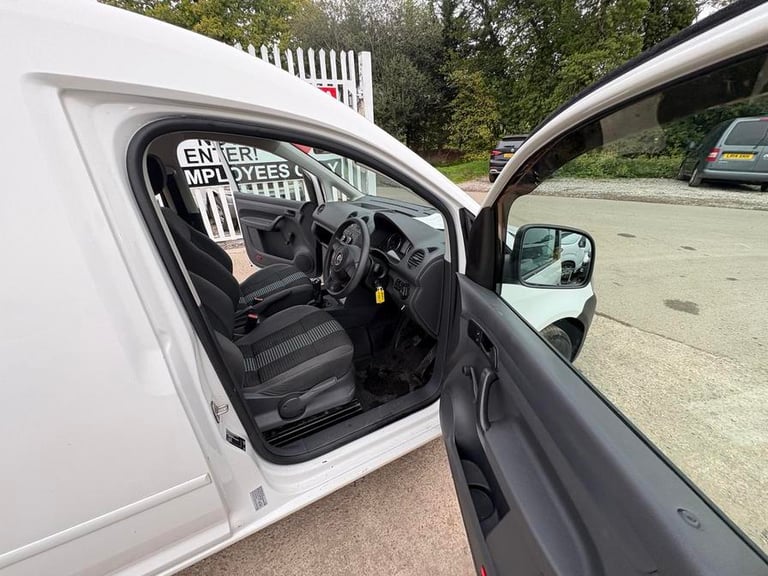 2014 Volkswagen Caddy Caddy C20 TDI BlueMotion Panel Van DIESEL Manual