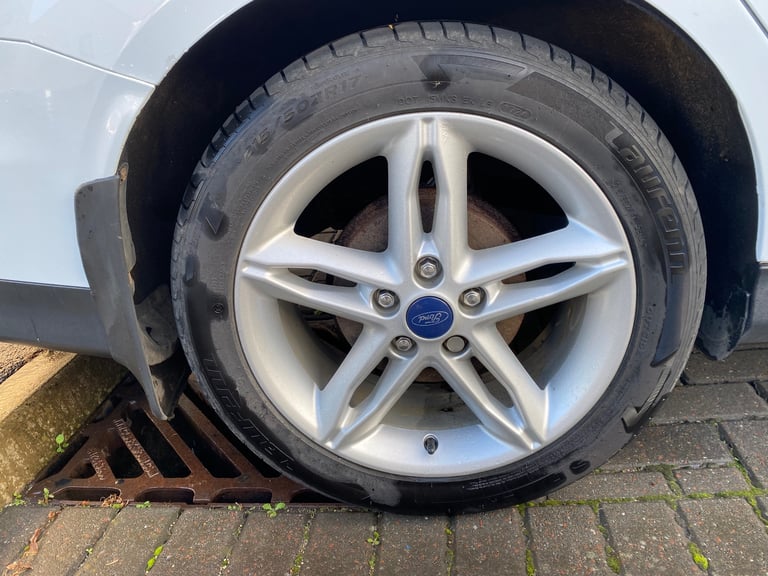 Ford, FOCUS, Estate, 2016, Manual, 1499 (cc), 5 doors