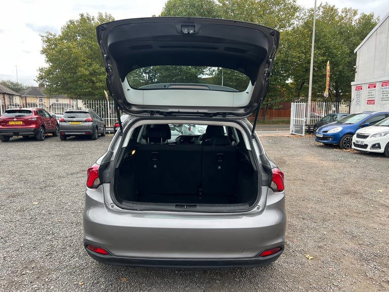 2017 Fiat Tipo 1.3 Multijet Easy 5dr HATCHBACK Diesel Manual