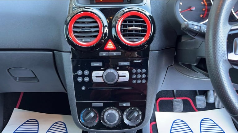 2014 Vauxhall Corsa 1.4 SXi 3dr HATCHBACK Petrol Manual