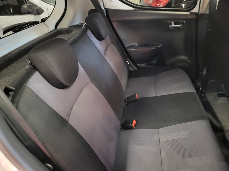 WHITE SUZUKI ALTO 1.0 SZ ONLY 55000 MILES CHEAP TAX CHEAP INS 2 KEYS 2013 62 REG