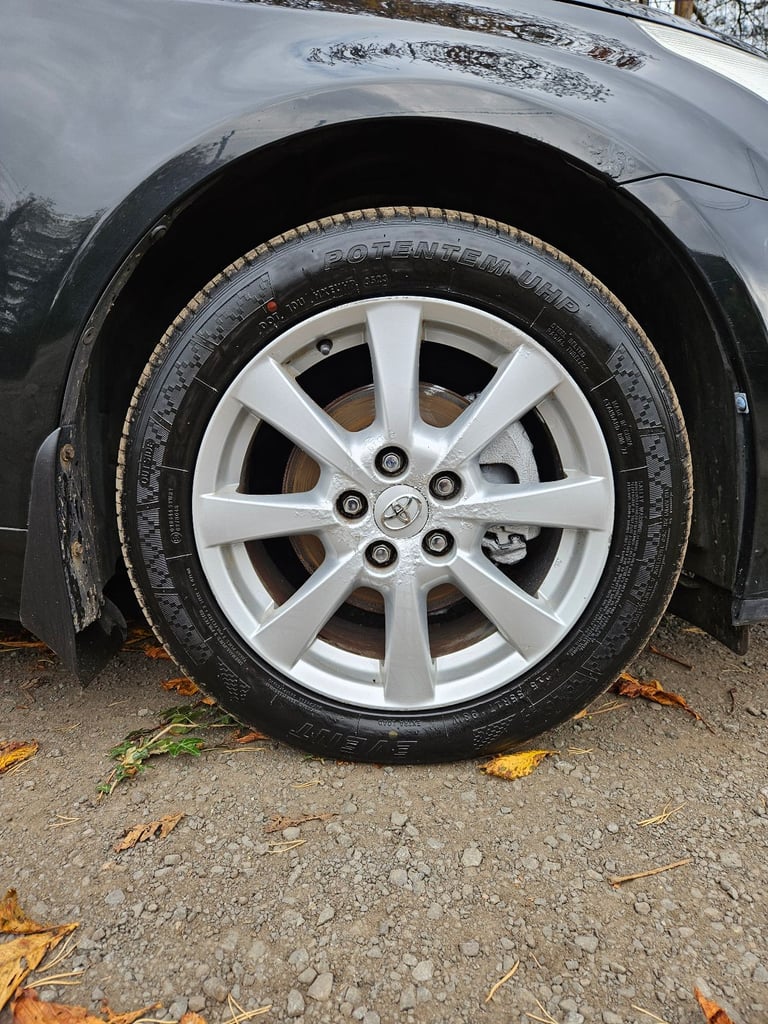 Toyota, AVENSIS, Saloon, 2009, Manual, 1998 (cc), 4 doors