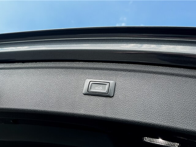 2022 Audi Q5 40 TDI Quattro S Line 5dr S Tronic SUV Diesel Automatic