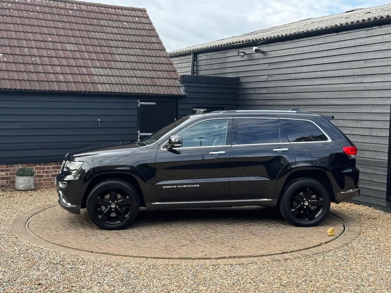 2015 Jeep Grand Cherokee 3.0 V6 CRD Summit SUV 5dr Diesel Auto 4WD Euro 5 (247 bhp) Diesel Automatic