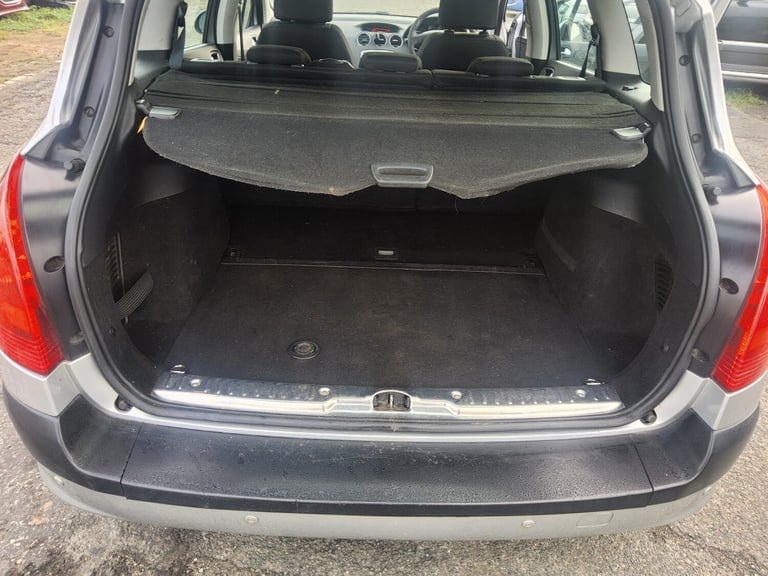 2013 Peugeot 308 1.6 e-HDi 115 Access 5dr 2 owners from new just had cambelt +waterpump  ESTATE D...