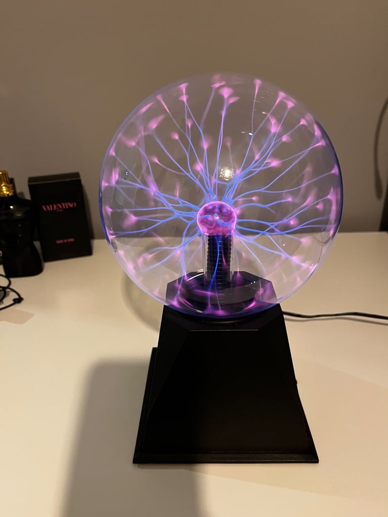Plasma ball