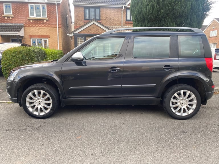 Skoda, YETI OUTDOOR, Hatchback, 2015, Manual, 1197 (cc), 5 doors