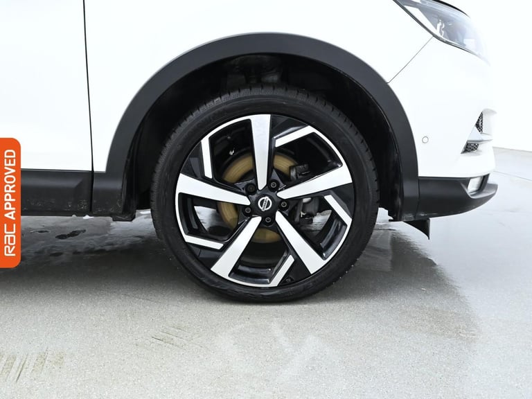 2019 Nissan Qashqai 1.3 DIG-T Tekna SUV 5dr Petrol Manual Euro 6 (s/s) (140 ps) SUV PETROL Manual
