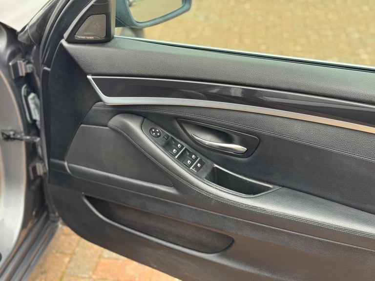 2013 BMW 5 Series 3.0 530d SE Touring Auto Euro 6 (s/s) 5dr ESTATE Diesel Automatic