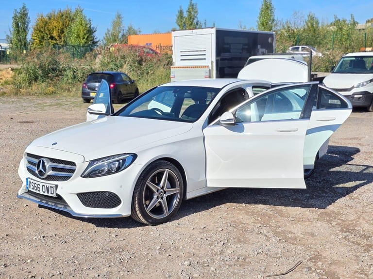 2016 Mercedes-Benz C-Class 2.1 C220d AMG Line Saloon 4dr Diesel G-Tronic+ Euro 6 (s/s) (170 ps) S...