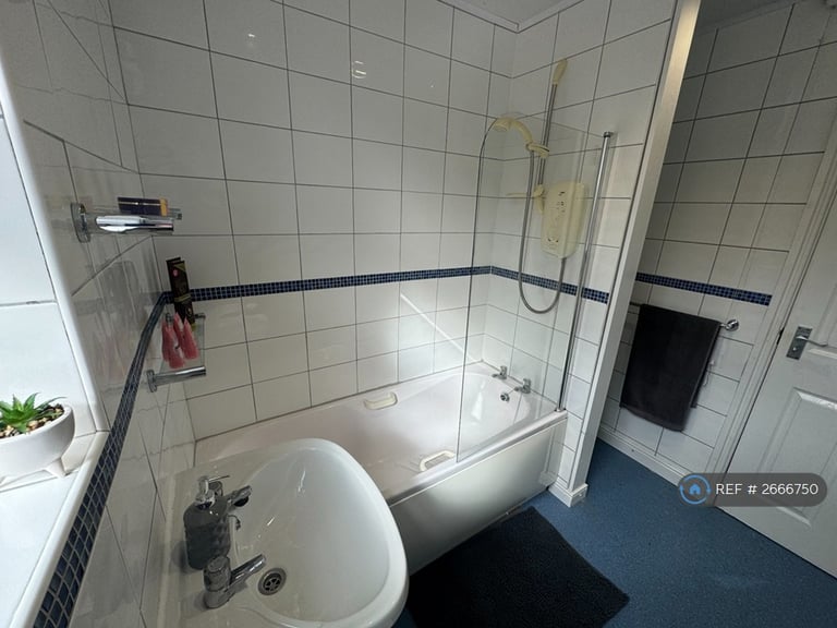 3 bedroom house in Brookdale Road, Liverpool, L15 (3 bed) (#2666750)