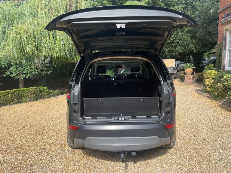 2020 Land Rover Discovery 3.0 SD V6 HSE SUV 5dr Diesel Auto 4WD Euro 6 (s/s) (306 ps) 7 SEATER Au...