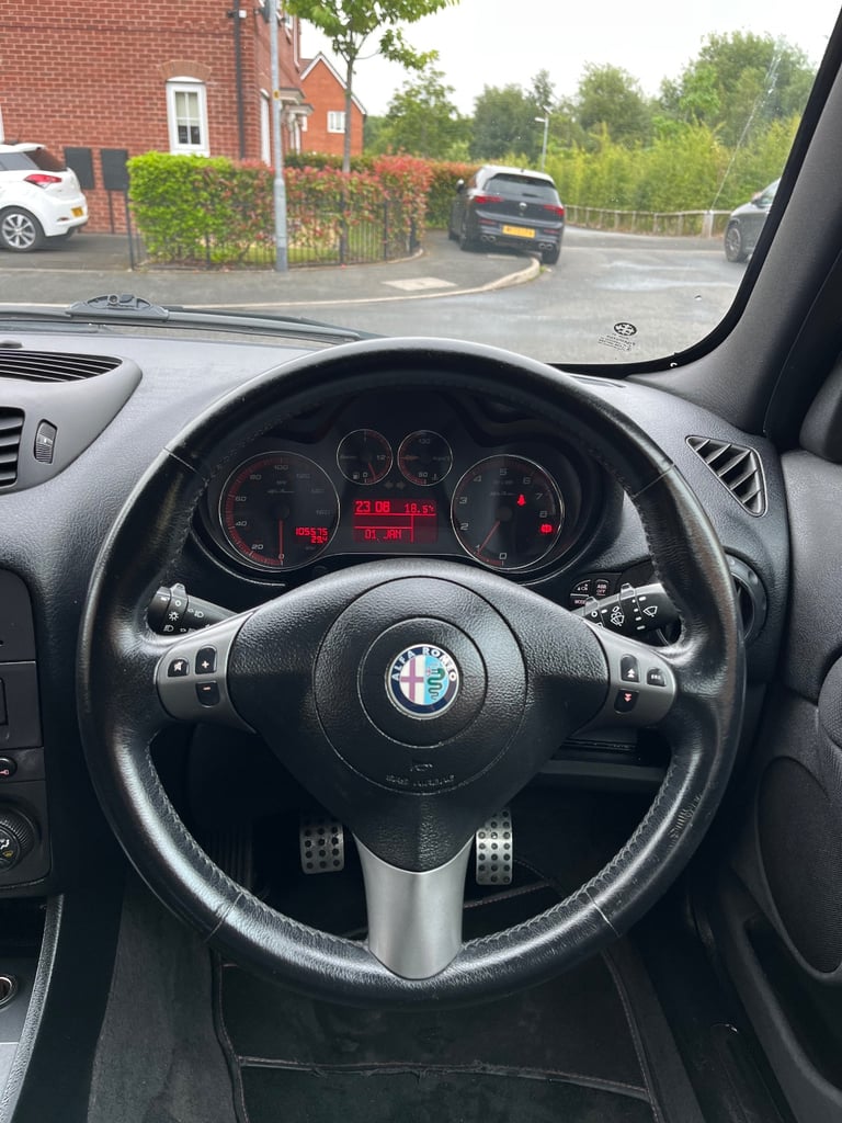 Alfa Romeo, 147, Hatchback, 2007, Manual, 1598 (cc),3 doors - Image 10