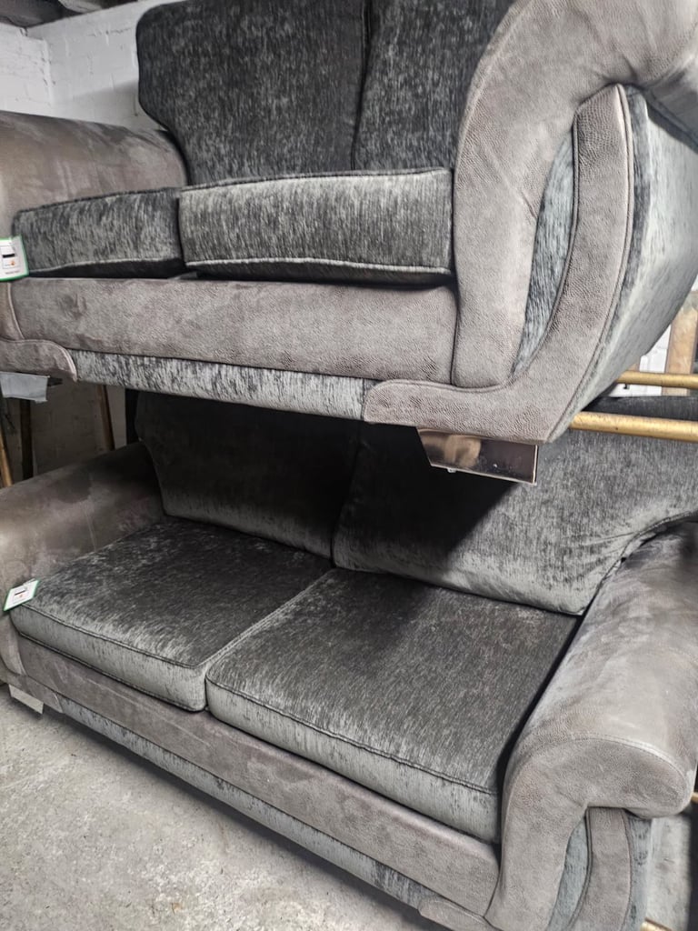 new sofology grey 3&2 sofa set 