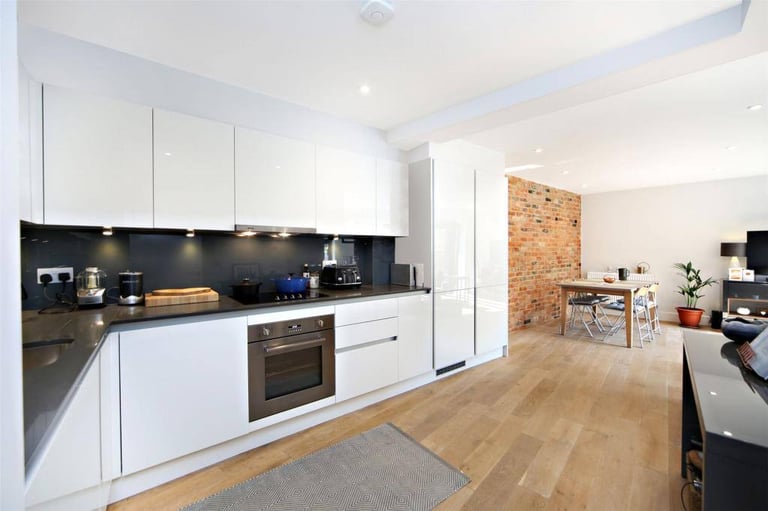 🏡 Lovely Double Room – Stratford 🏡🗝