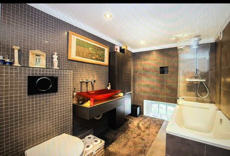 SW3 Riverside CHELSEA 2bed 2bath RGF LUX FLAT DIRECT RIVER VIEWS SLOANE SQ Victorian