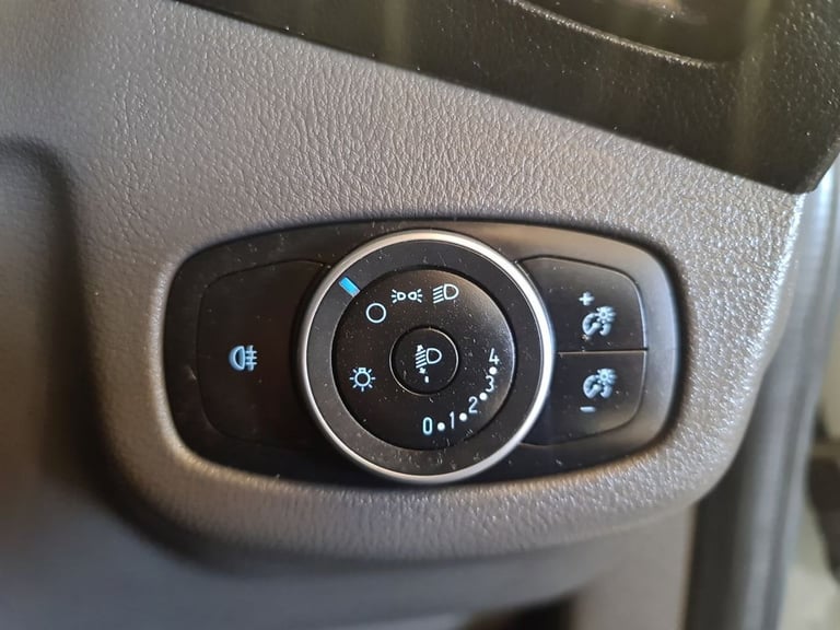 2021 71 FORD TRANSIT CONNECT 1.5 210 ECOBLUE LEADER PANEL VAN 5DR L2 LWB EURO 6 